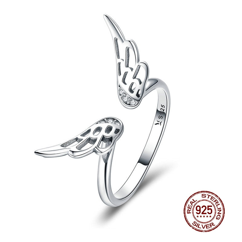 Hummingbird Adjustable Ring